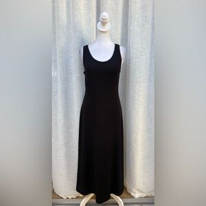 Ronni Nicole Petite black textured sleeveless long dress